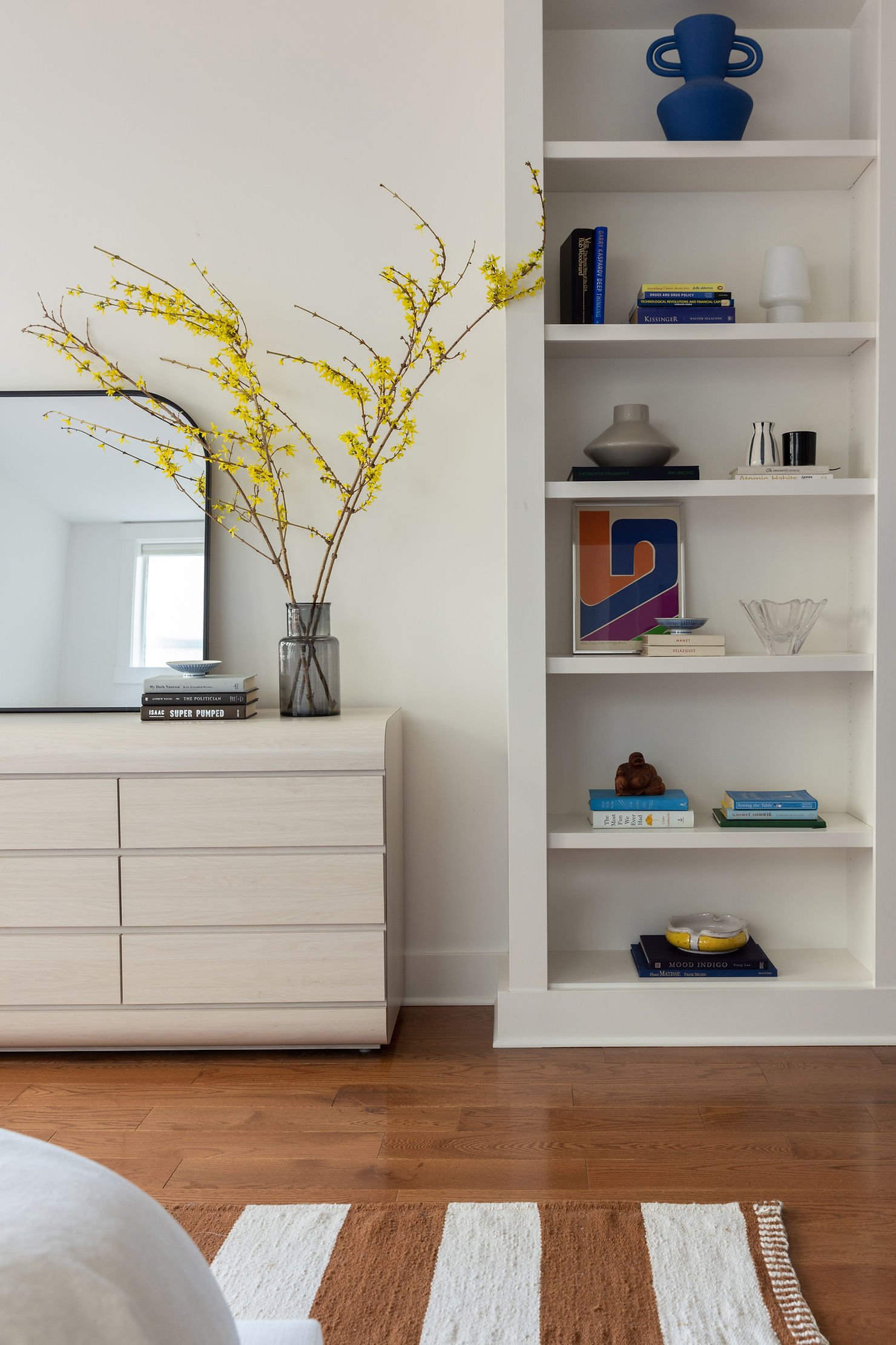 4 Tips To Make Your Home Feel More Warm, Meaningful and Collected