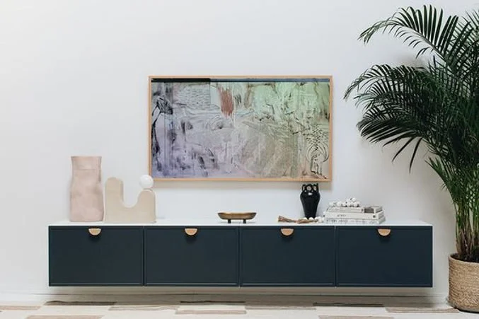 12-sun-soul-style-kauai-hawaii-interior-design-design-quandary-solved-how-to-style-a-media-console.jpg