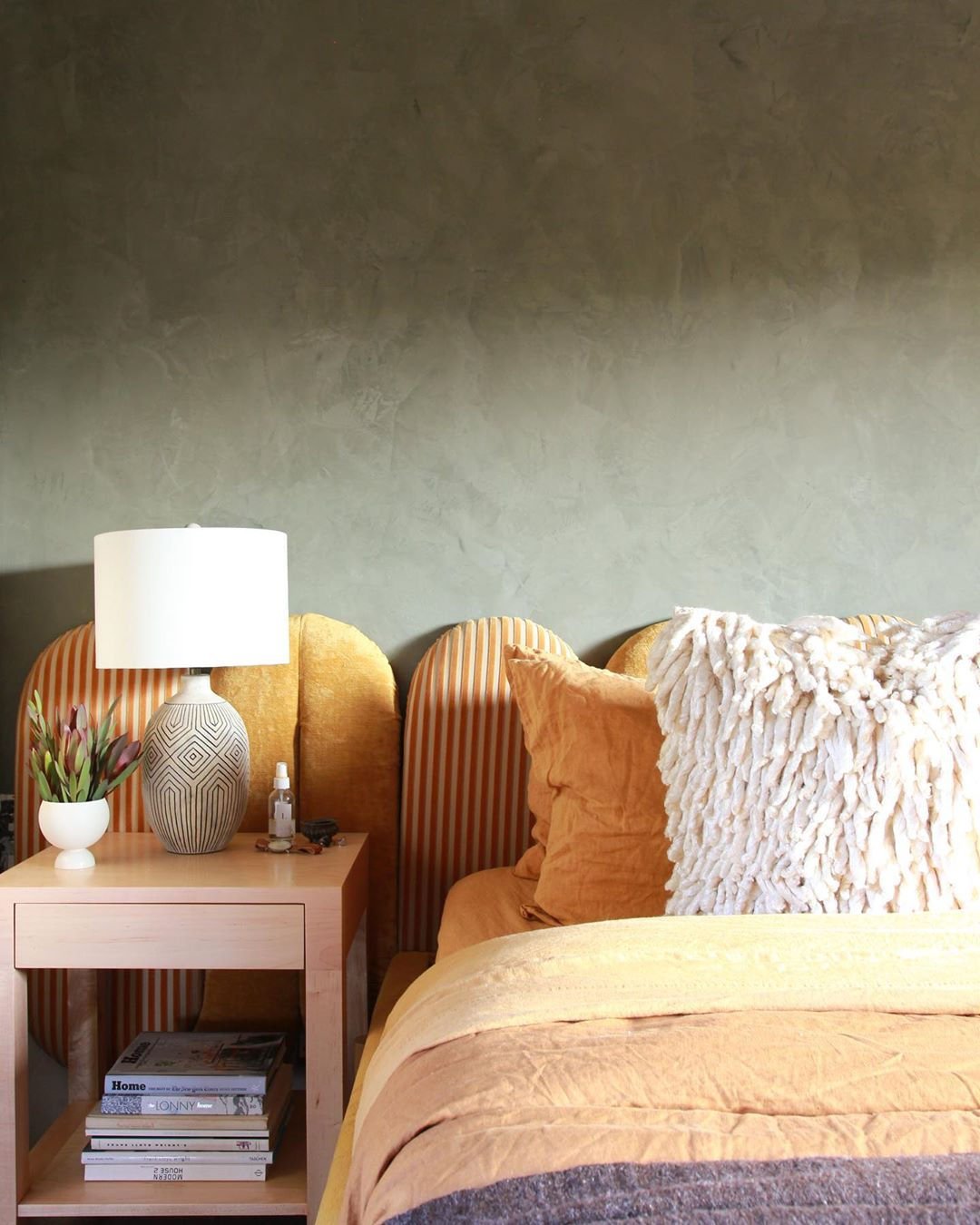 3-sun-soul-style-kauai-hawaii-interior-design-get-the-look-ahead-of-the-curve.jpg