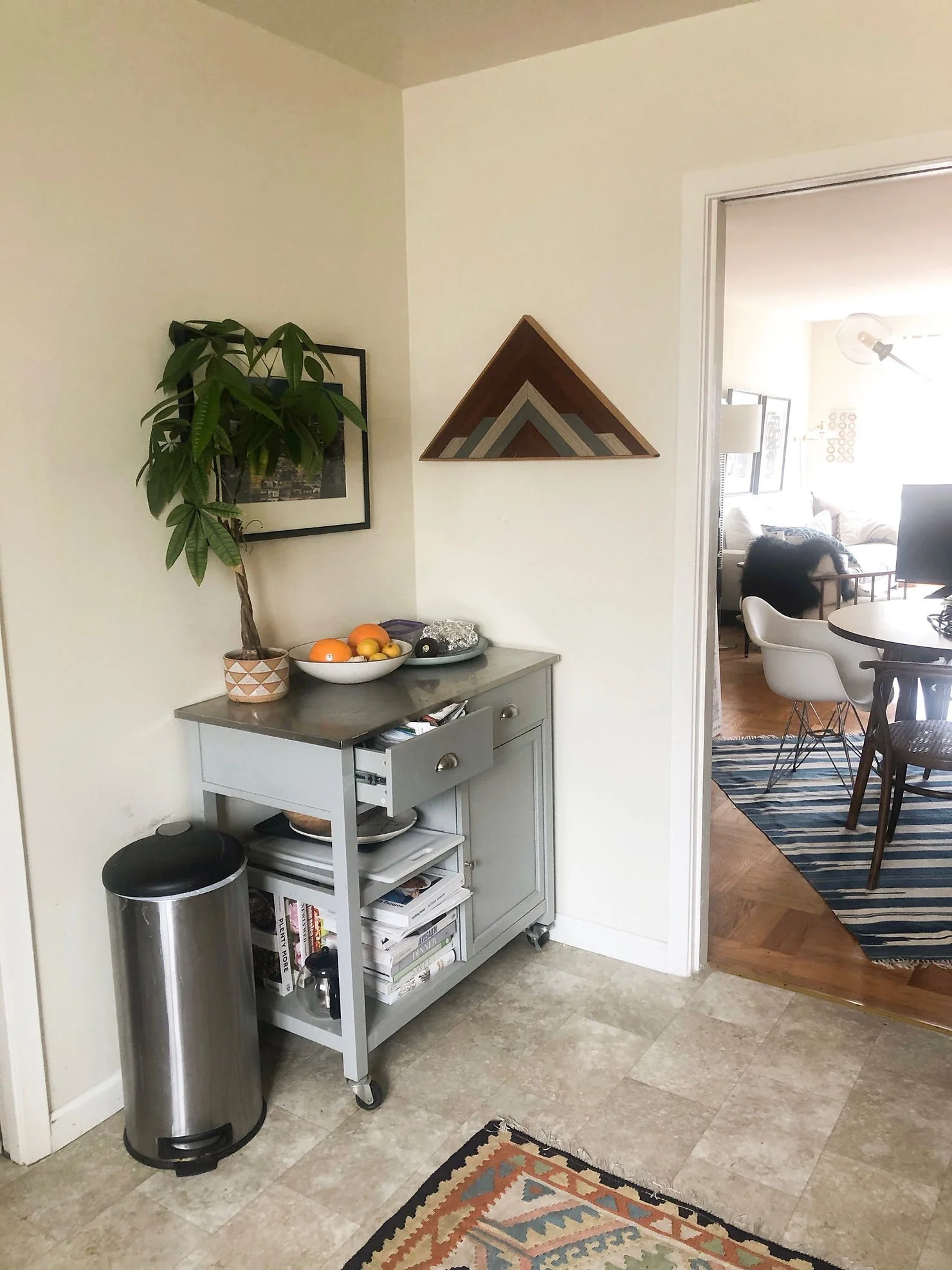 1-sun-soul-style-kauai-hawaii-interior-design-kitchen-reveal-renter-friendly-reno-with-quadrostyle-vinyl-floor.jpeg