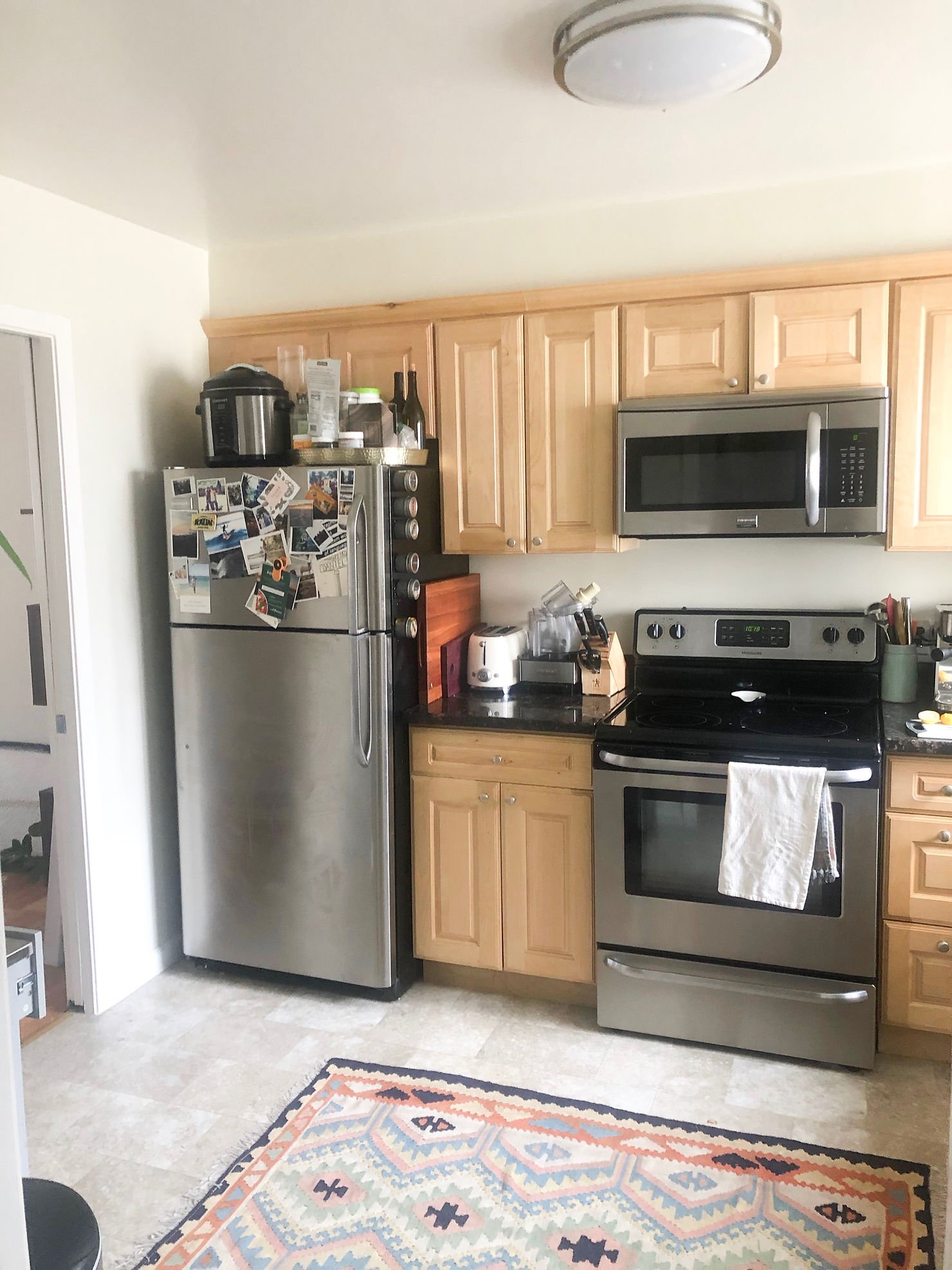 13-sun-soul-style-kauai-hawaii-interior-design-kitchen-reveal-renter-friendly-reno-with-quadrostyle-vinyl-floo.jpeg