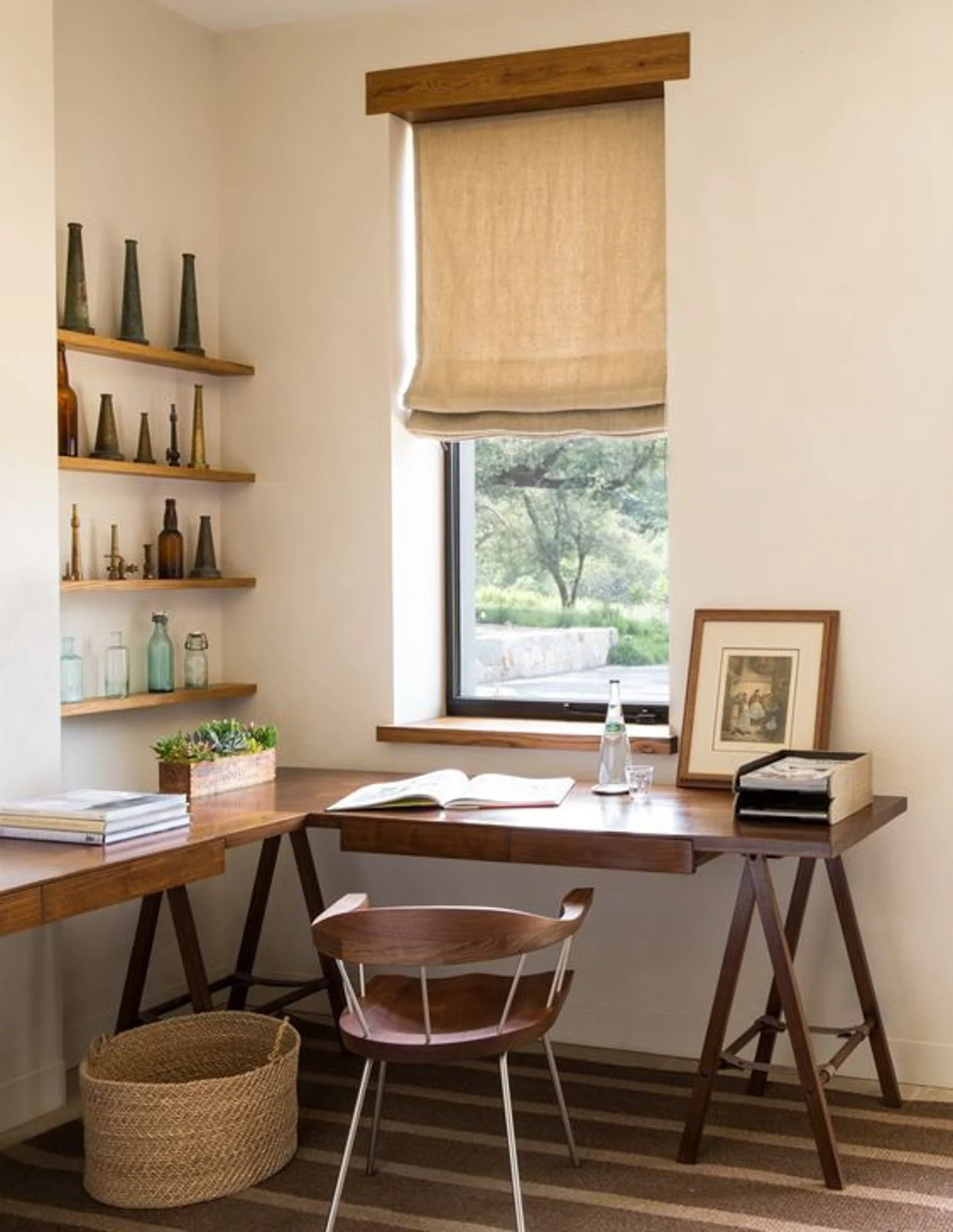 Designed by Alison Davin. Photography by Lisa Romerein. Via Chairish