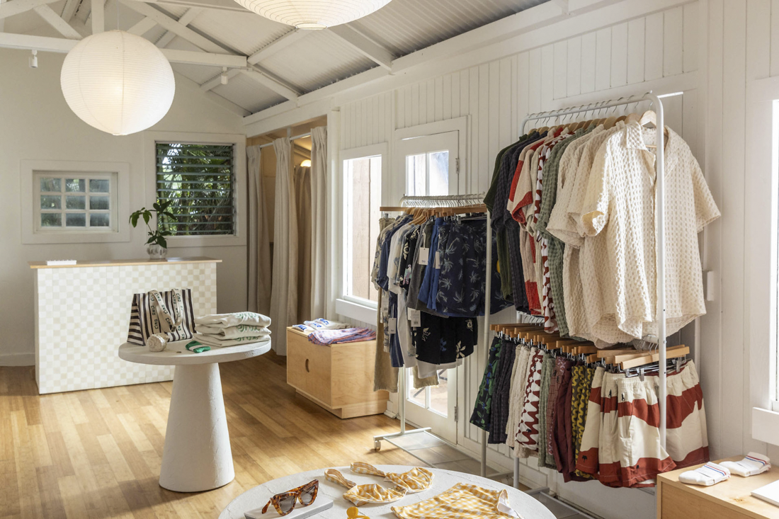 sun-soul-style-interior-design-hawaii-kauai-commercial-clothing-store-sister-sister-boutique-8.png