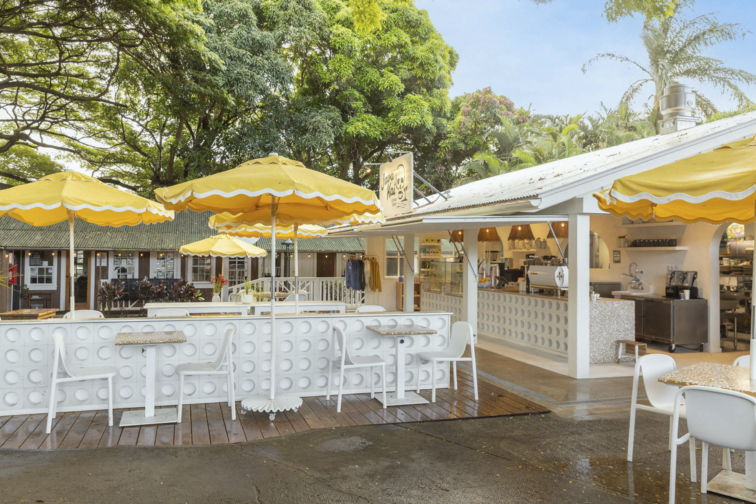 sun-soul-style-interior-design-hawaii-kauai-commercial-java-kai-coffee-shop-8.png
