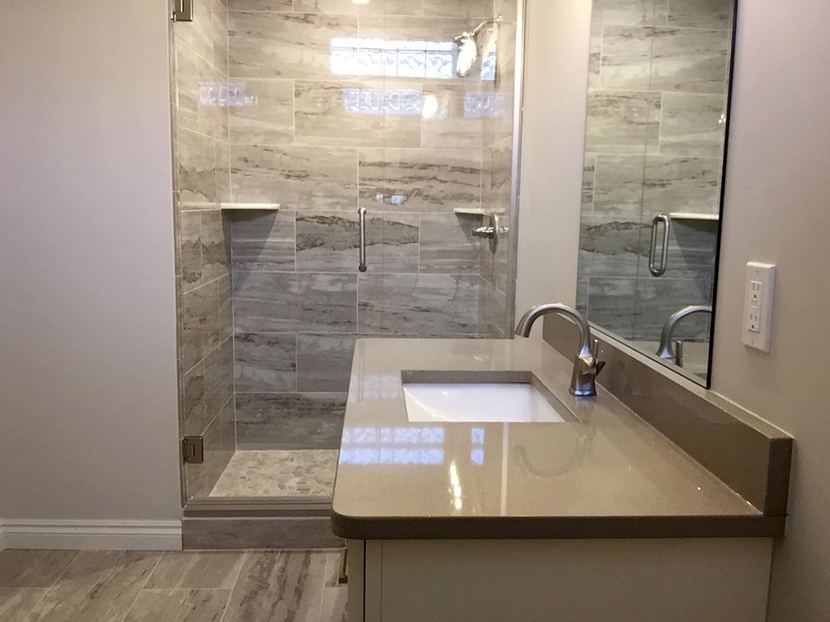 Lipski basement bath.
