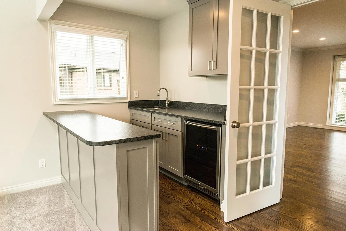 Lipski wet bar after.
