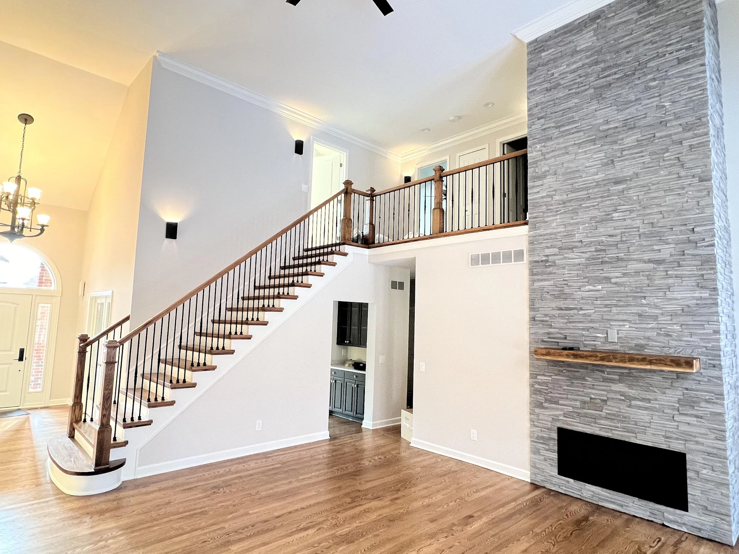 ApplewoodDrive5.jpg