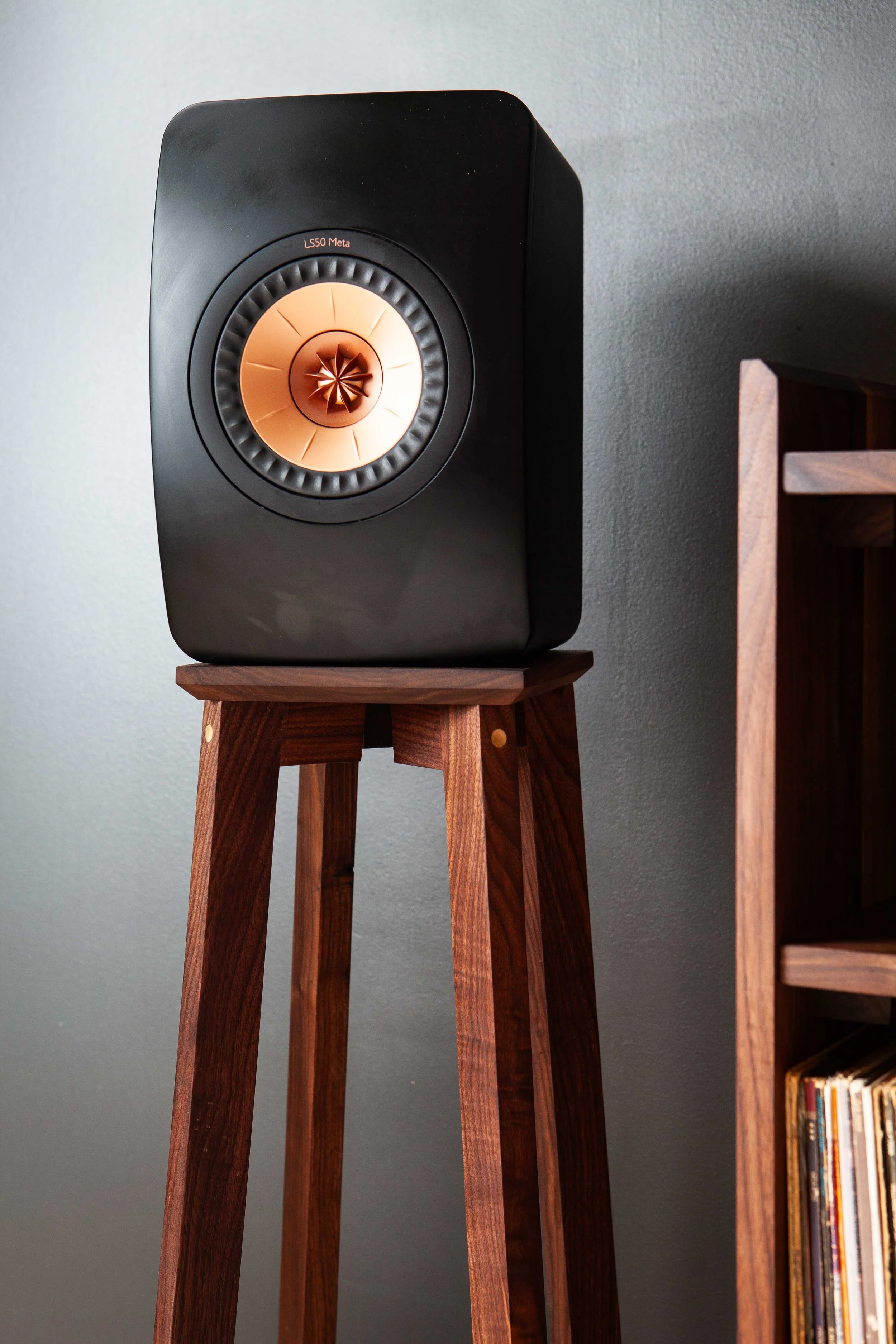 45_HiFi_Woodworks_ProductShots_260609.jpg