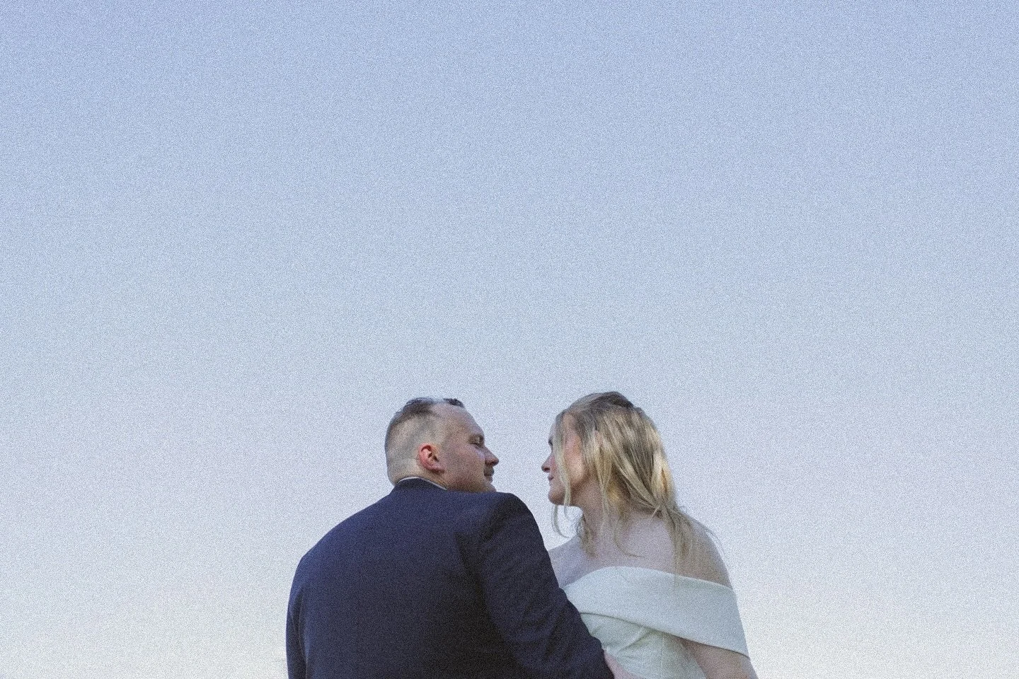 Days full of love are just the best!

~digital ~

#kansascityphotographer #kansascityphotography #kansascityphotographers #kcweddingphotographer #elopmentphotographer