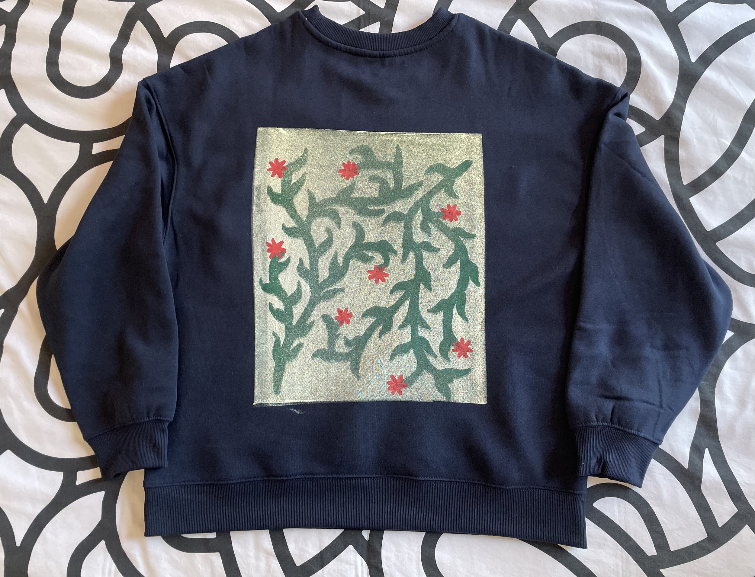 "Flores" blue crewneck  —feb. 2026 [back]