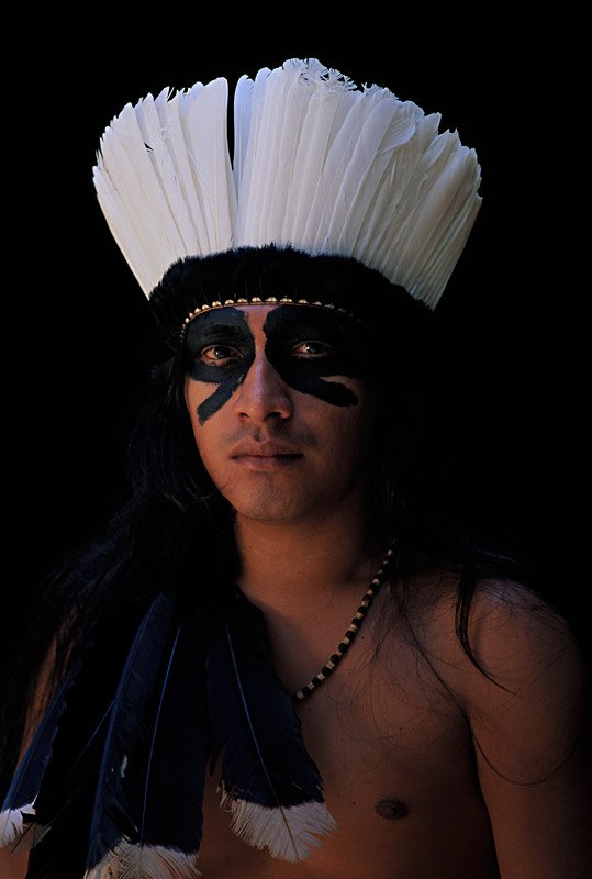 005-FACES-SOUTH.AMERICA-BRASIL-AMAZONIA-Bororo-01.jpg