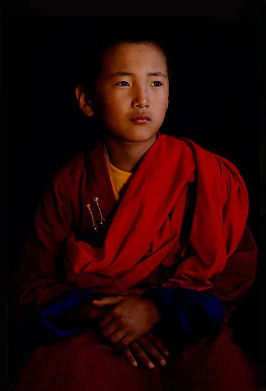 002-FACES-ASIA-MONGOLIA-KHOVSGOL.VALLEY-Buddhist.monk-01.jpg