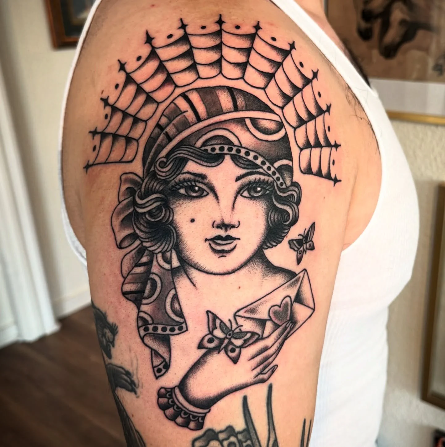 Girl head for @ray_orizaba made by @mattegizi 
.
.
.
#meridiantattoo #meridianidaho #meridiantattooshop #boisetattoo
#fyp #explore #flashtattoo #idahotattoo#idahotattooers #traditionaltattoos #traditionaltattoo #oldlines #girlswithtattoos #inkedgirls