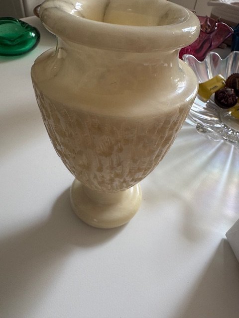 Alabastar Vase