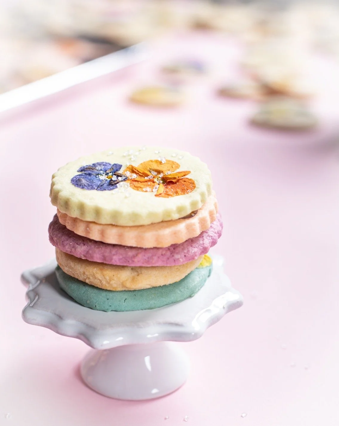 Artisanal flower pressed cookies from Charleston pastry studio—perfect for weddings, bridal showers, private events, and local corporate gifting