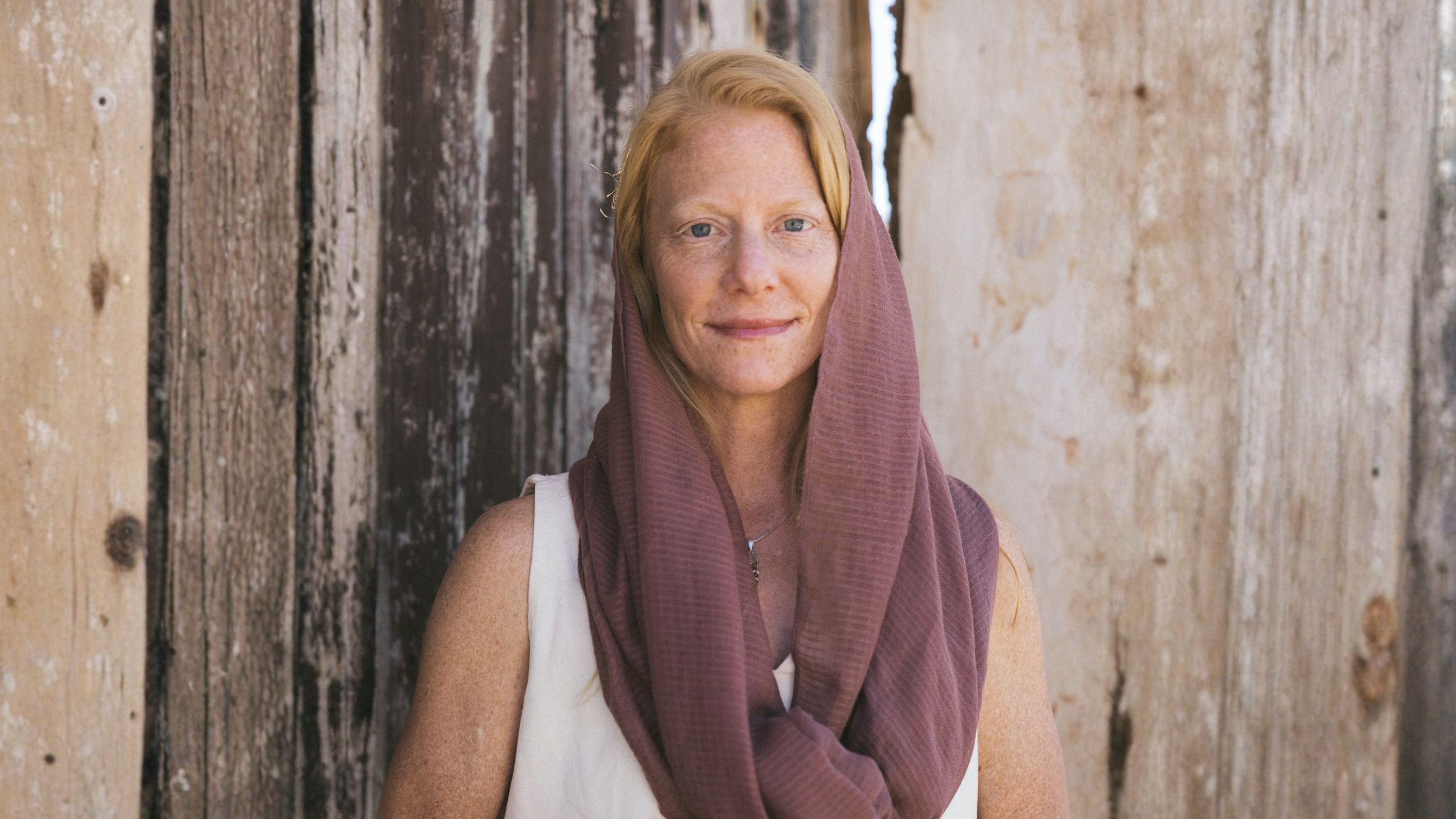 Embodiment and Earth Tantra mentor Claire holding a trauma-aware space for movement, breathwork, voice, emotional alchemy, and self-trust.