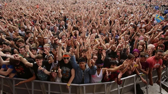 [ITV] Music festivals 'should let people test drugs before taking them'