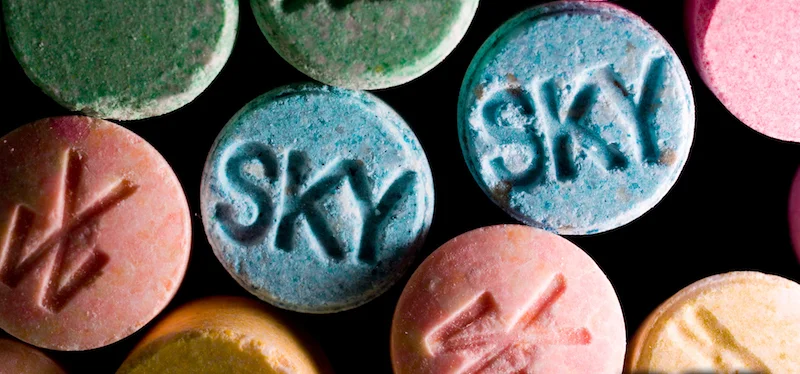[IQ] SUPPORT FOR FESTIVAL DRUG TESTING GROWS IN UK