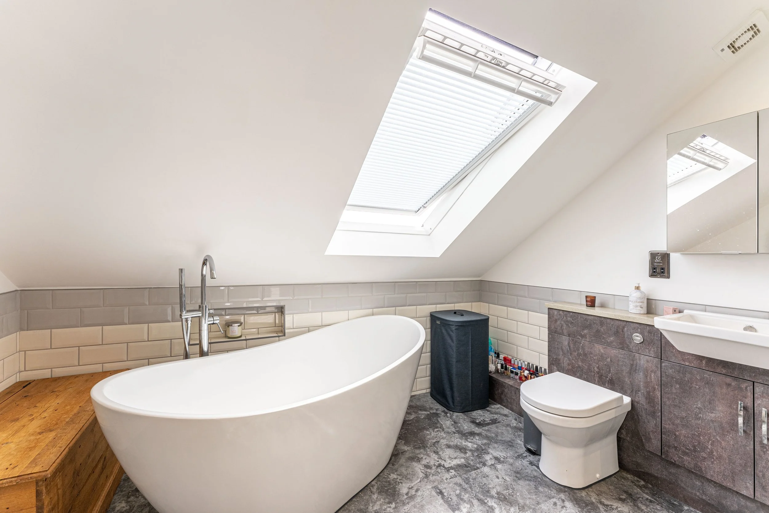 ADM, Hockley Rd - by Visually Rich 01518.jpg