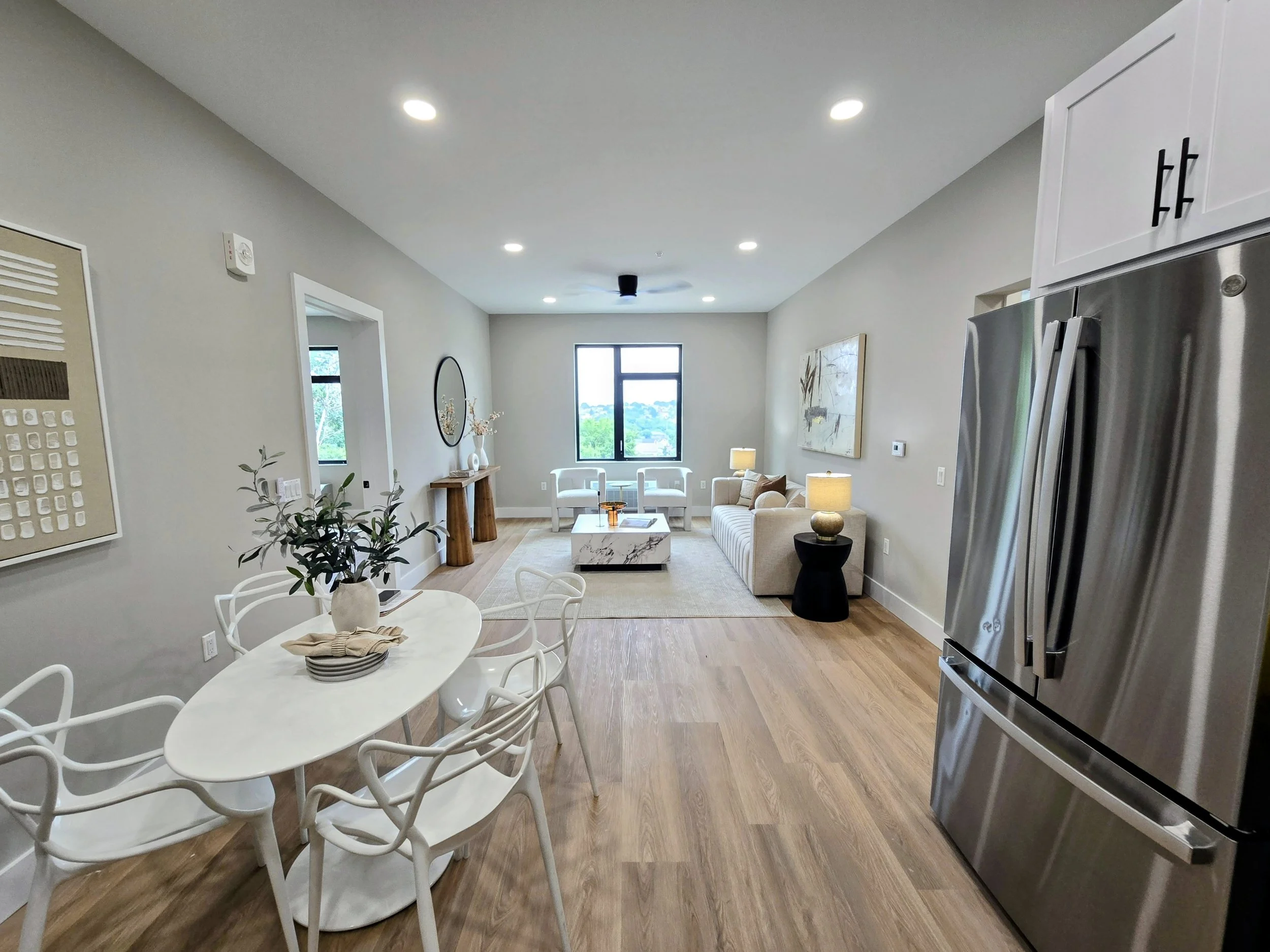 2BR Living / Dining Area