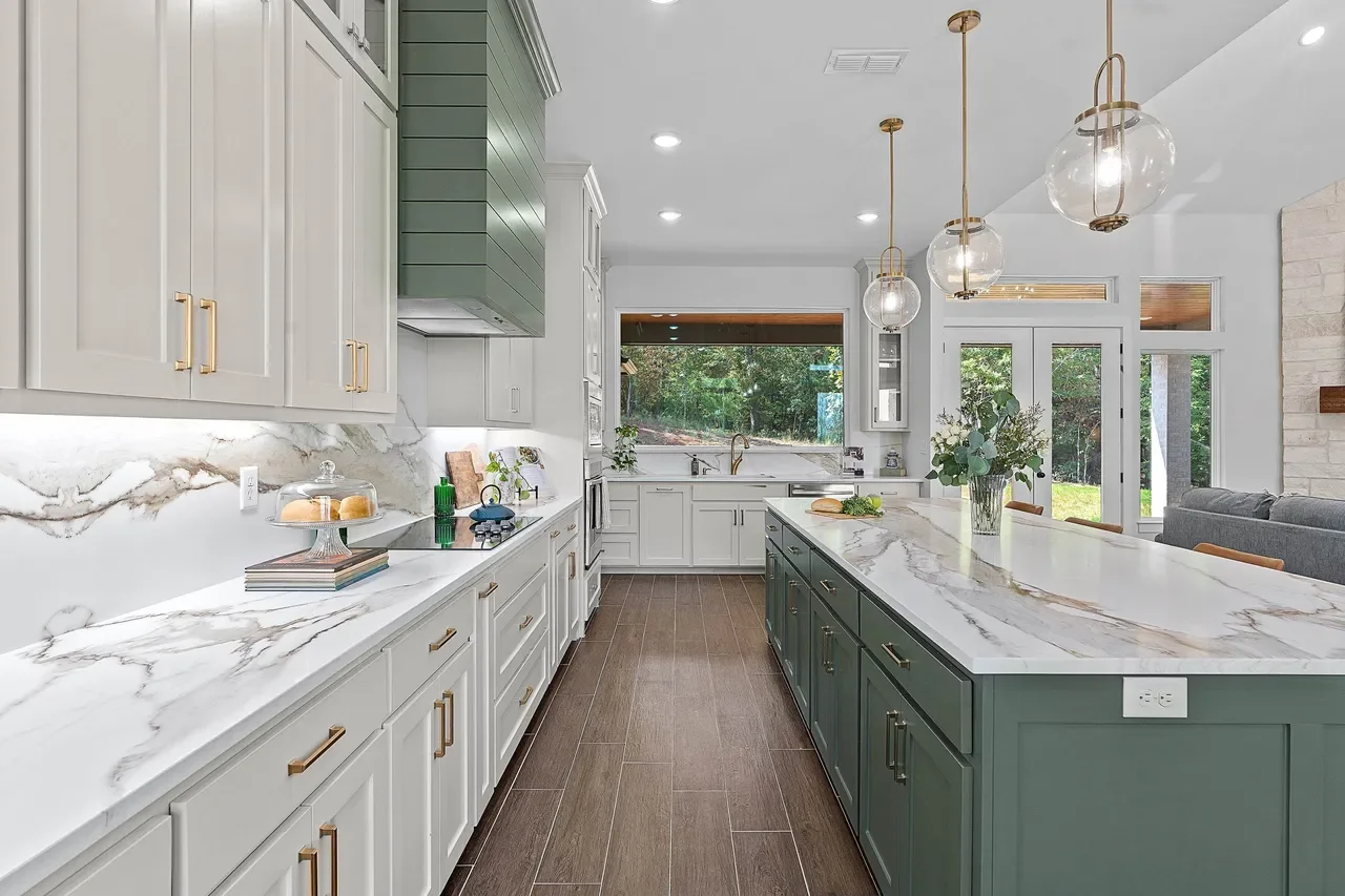 ridgeline kitchen 2.webp