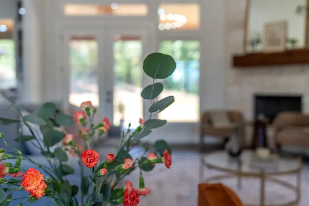 ridgeline close up flowers.webp