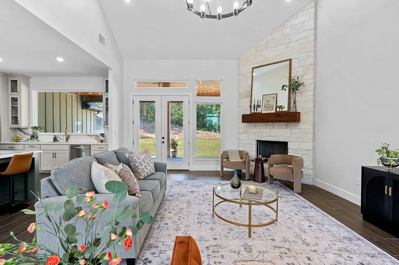 ridgeline living 2.webp