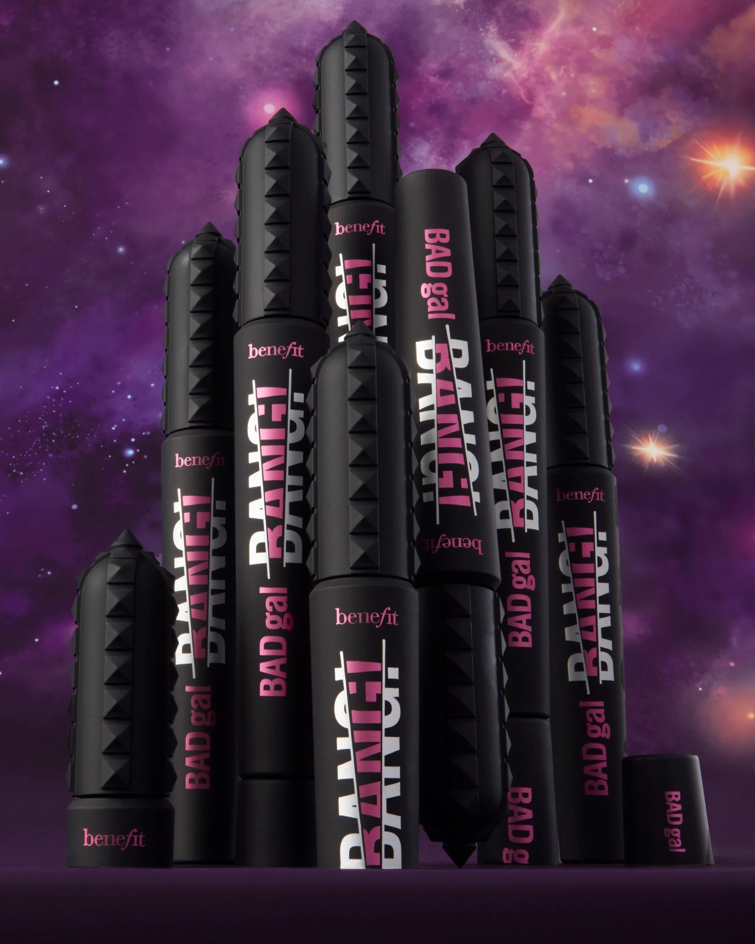 20231207_BenefitCosmetics_BGBIntenseBlack_FamilyShot_0209.jpg