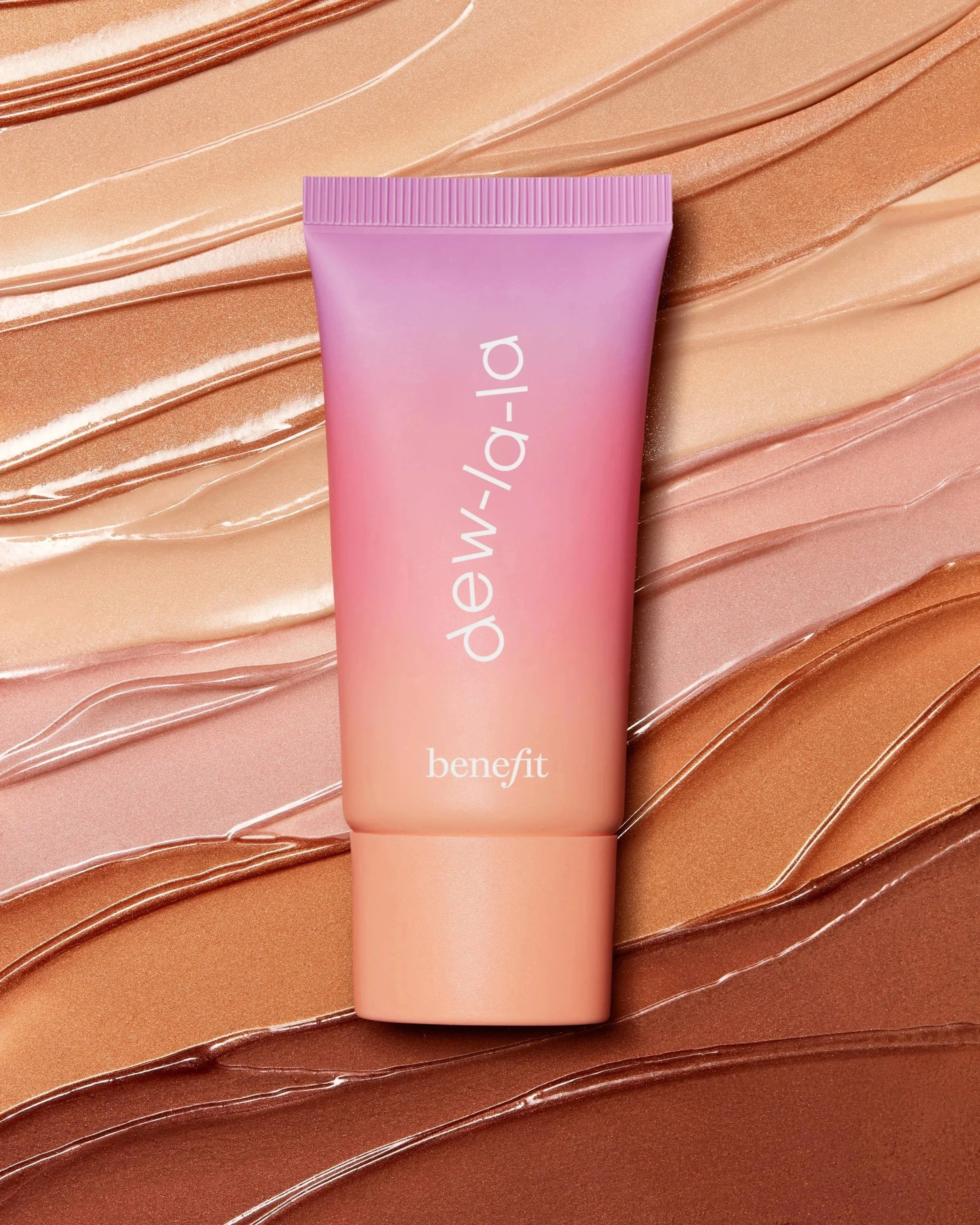 01-16-2023_BenefitCosmetics_DewLaLaHighlighter_EditorialPhotography2821.jpg