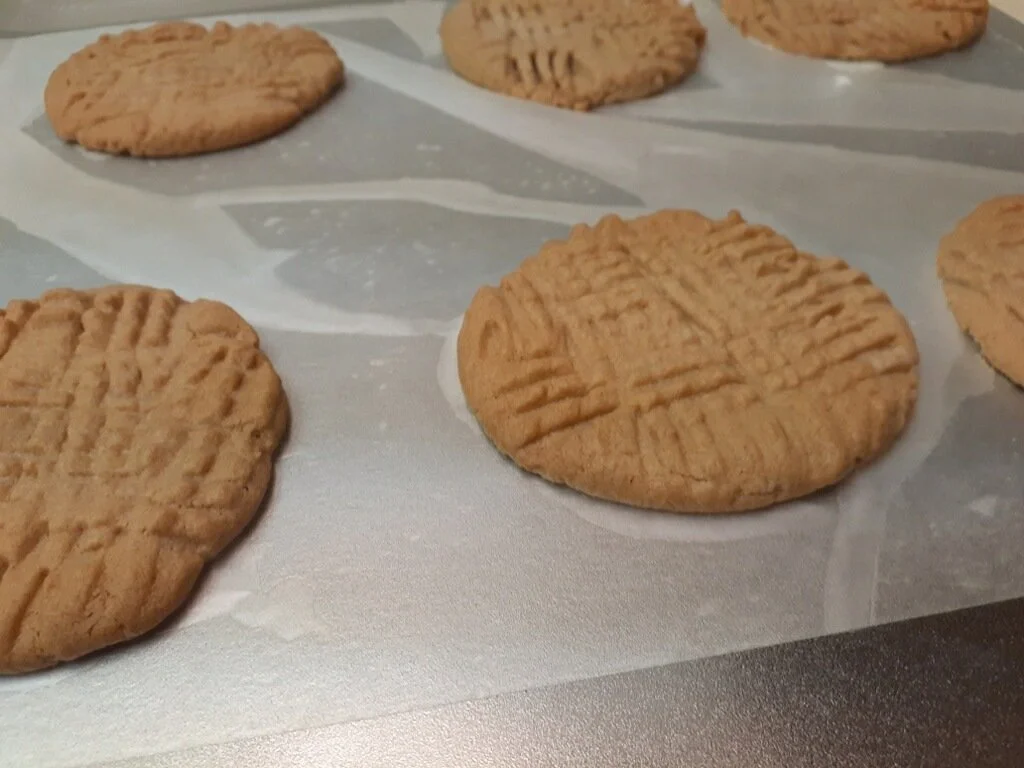 Peanut Butter -Gluten Free (1 dozen)