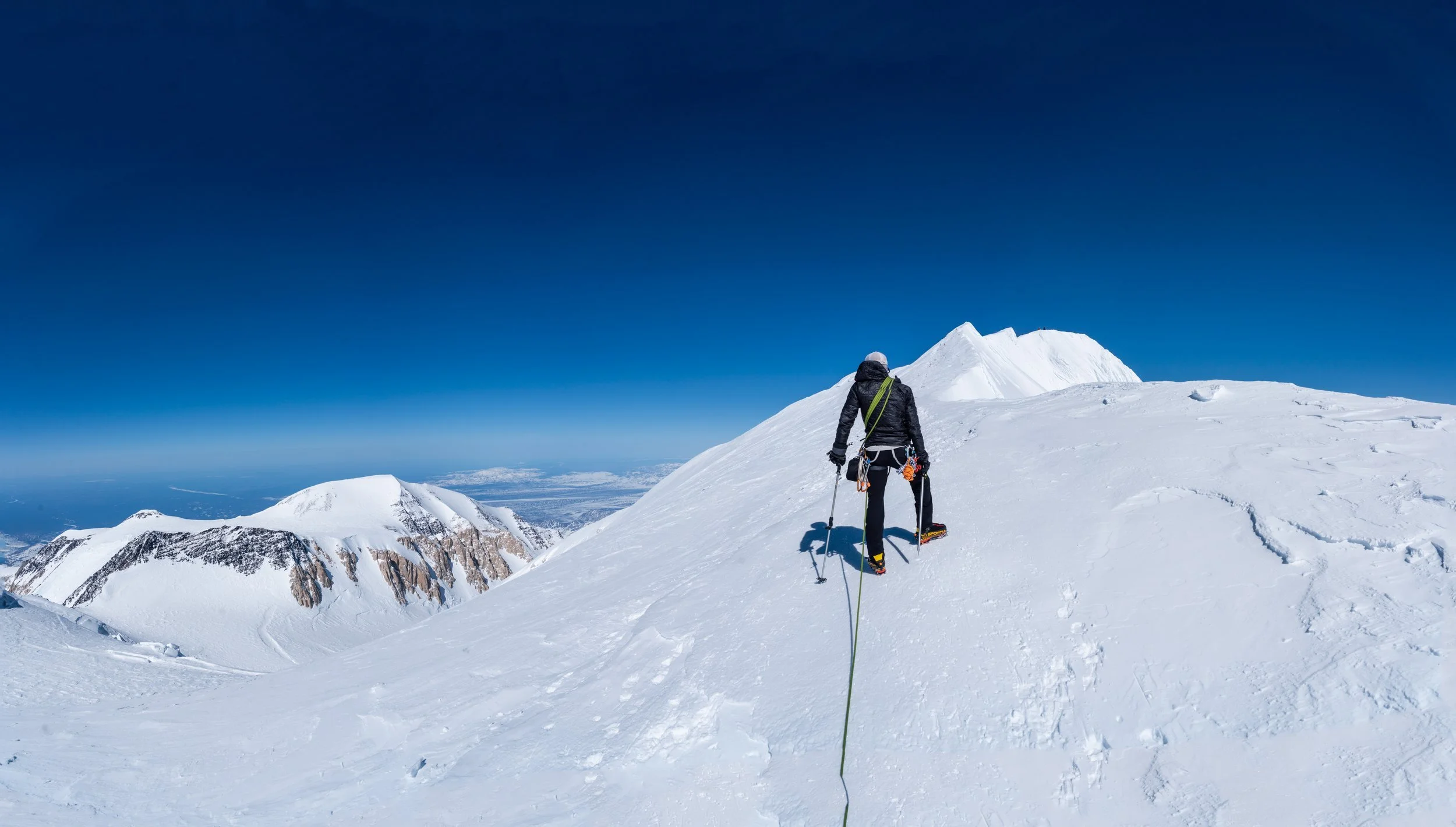 Summit ridge, 20,000'.