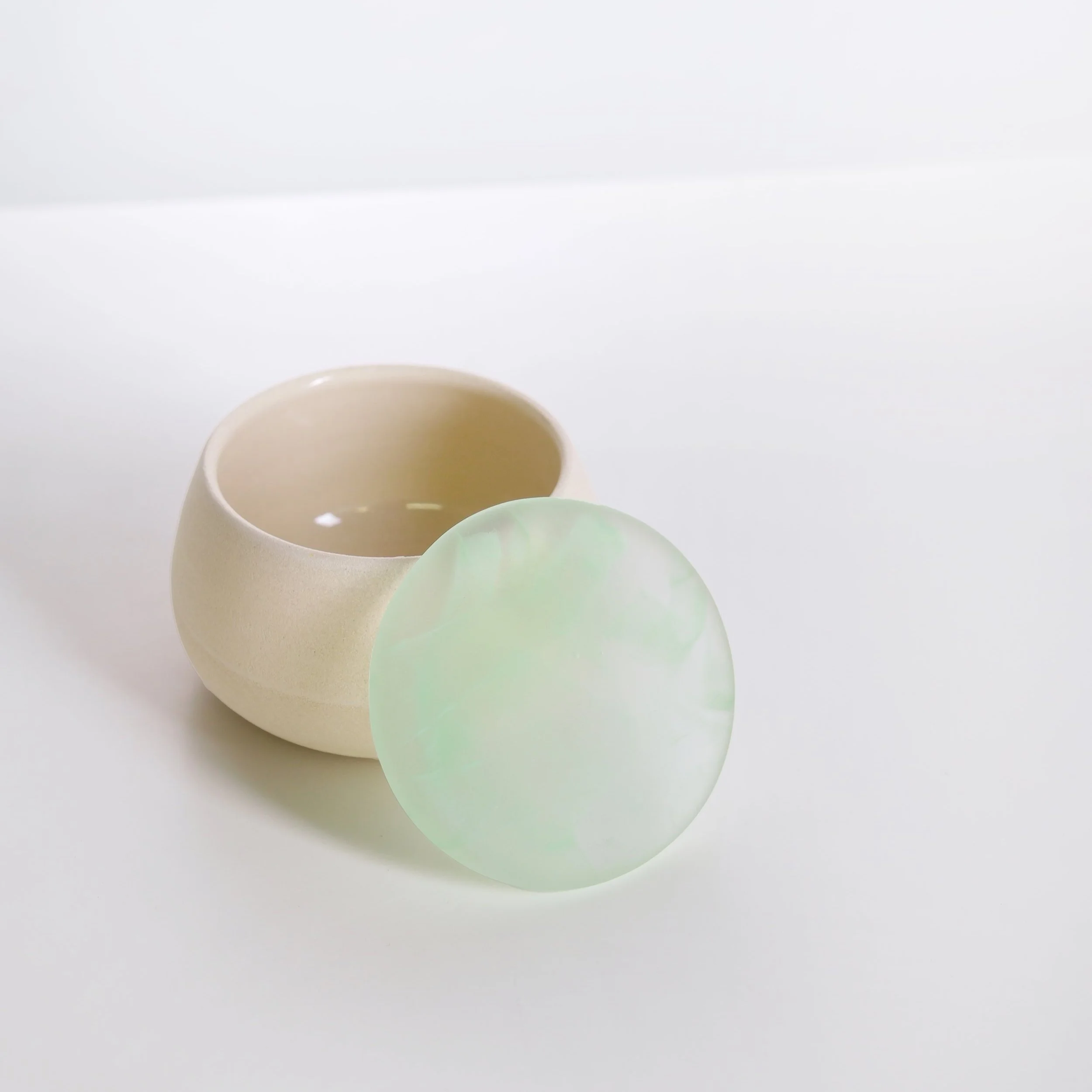 Medium bowl with glass lid Opal Green