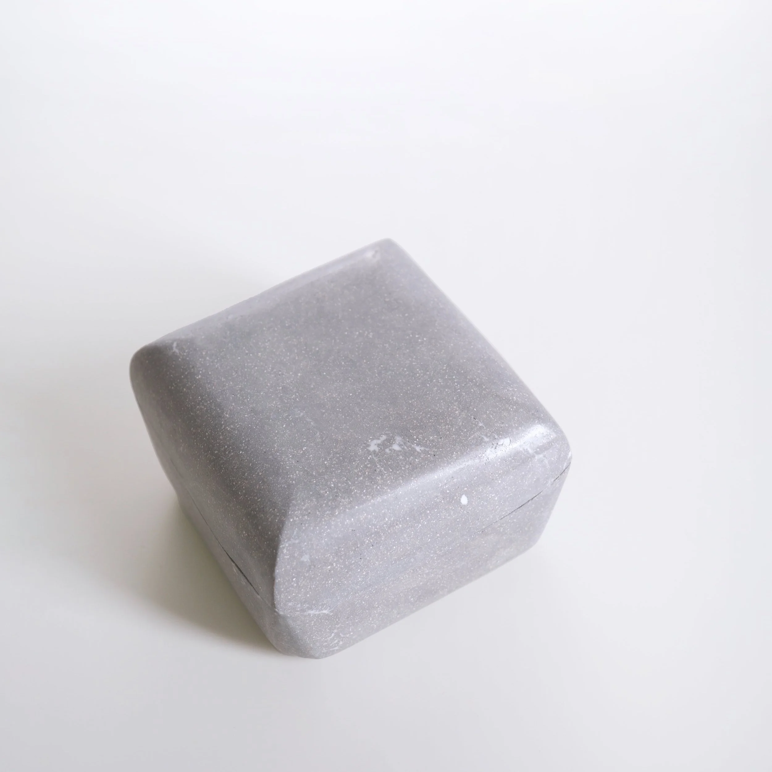 Polished ceramic box Grey blue