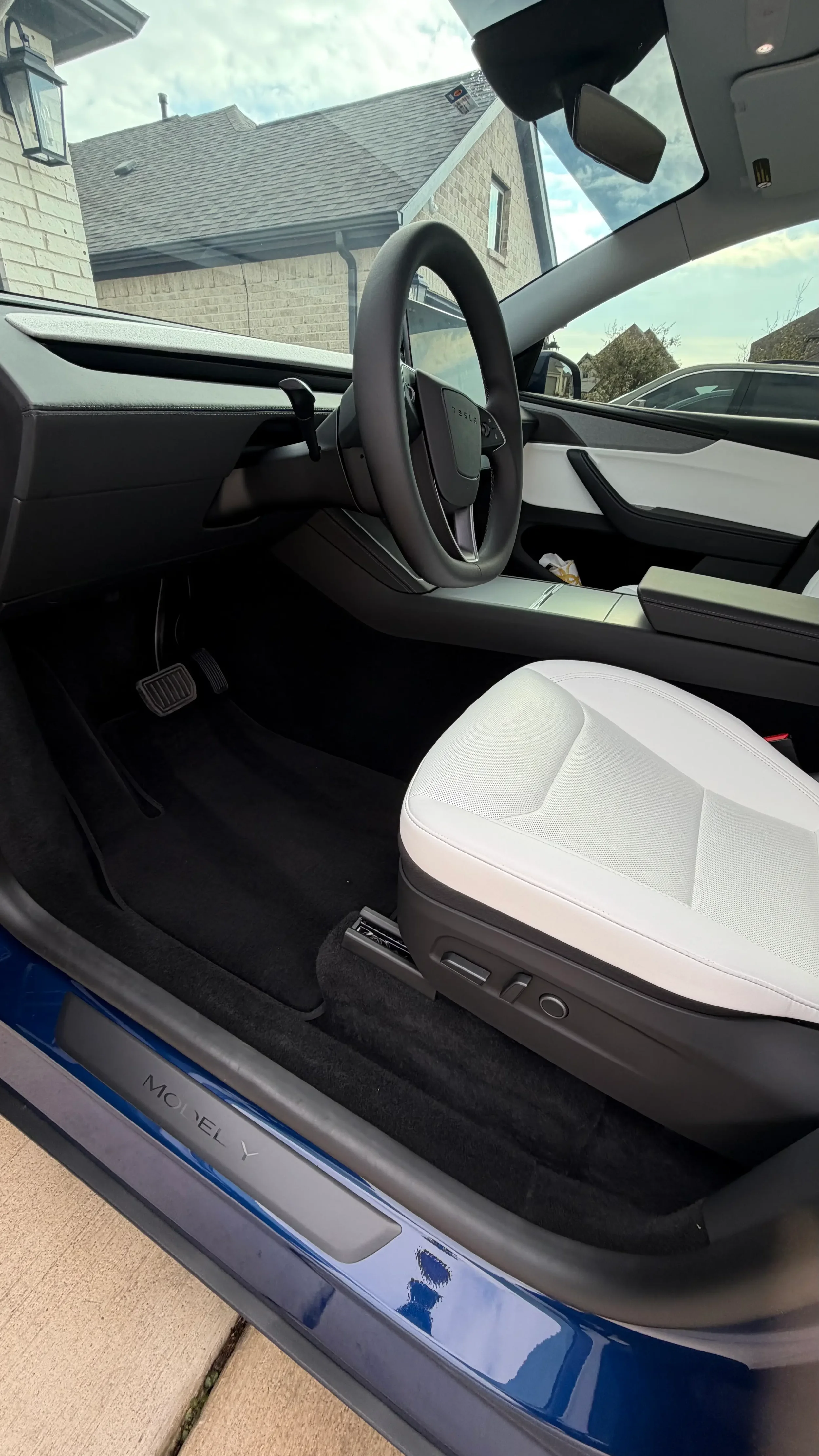 Interior Detail, Full Detail