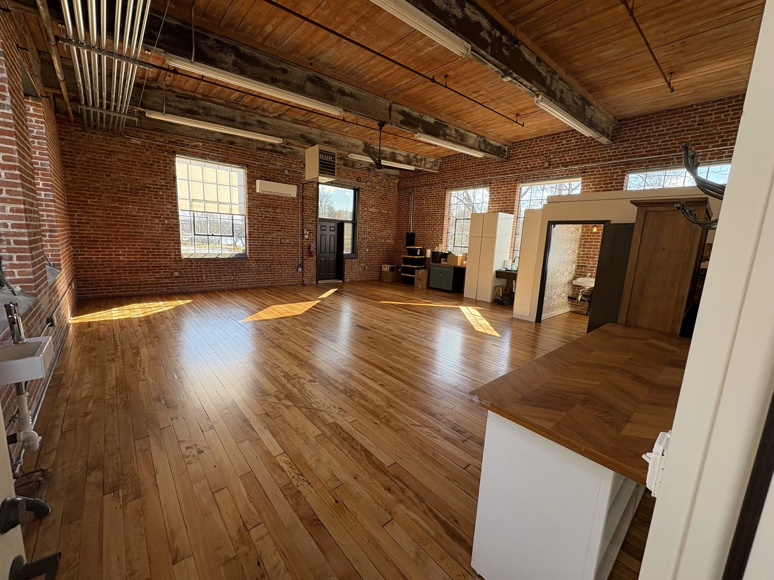 C & T Property Services - Cotton Mill Studio