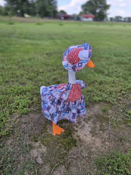 23" porch goose outfit " 4th of July Derby"