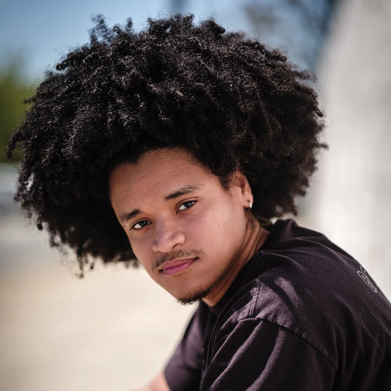 Adriano-0022_crp.jpg