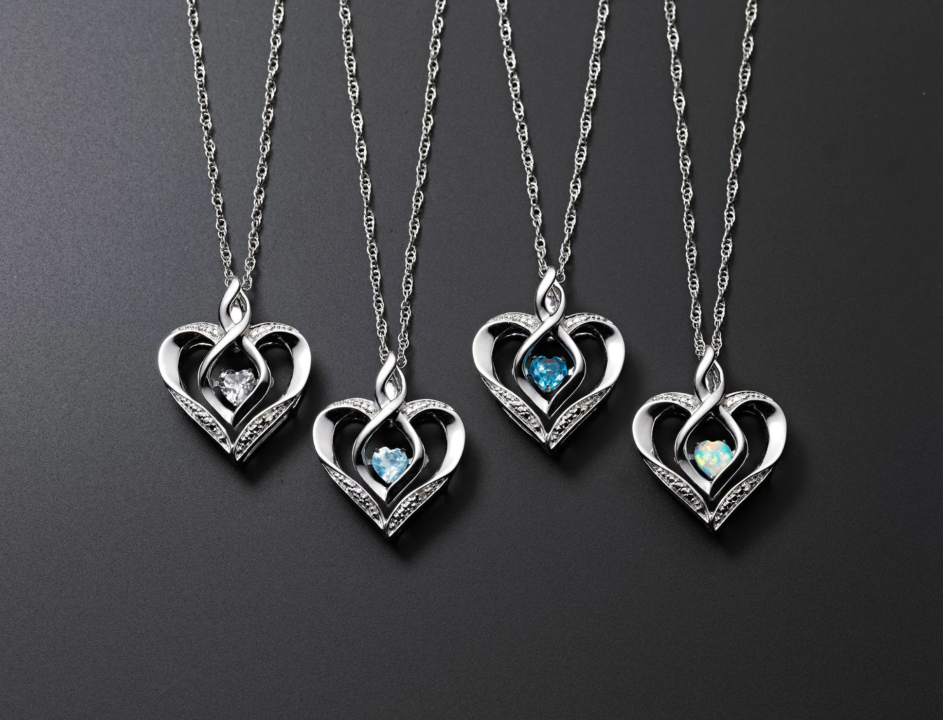Ogrdk5B_ Heart Pdts_030_Nik_crop.jpg