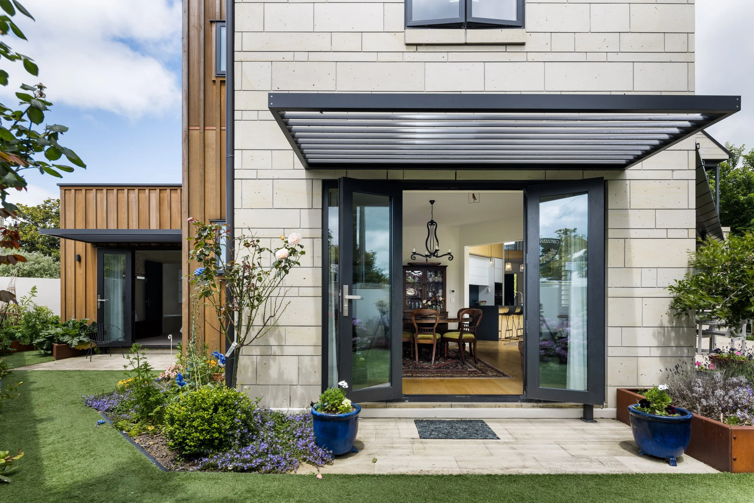 Papillon Townhouse Cambridge Waikato PAUA Architects