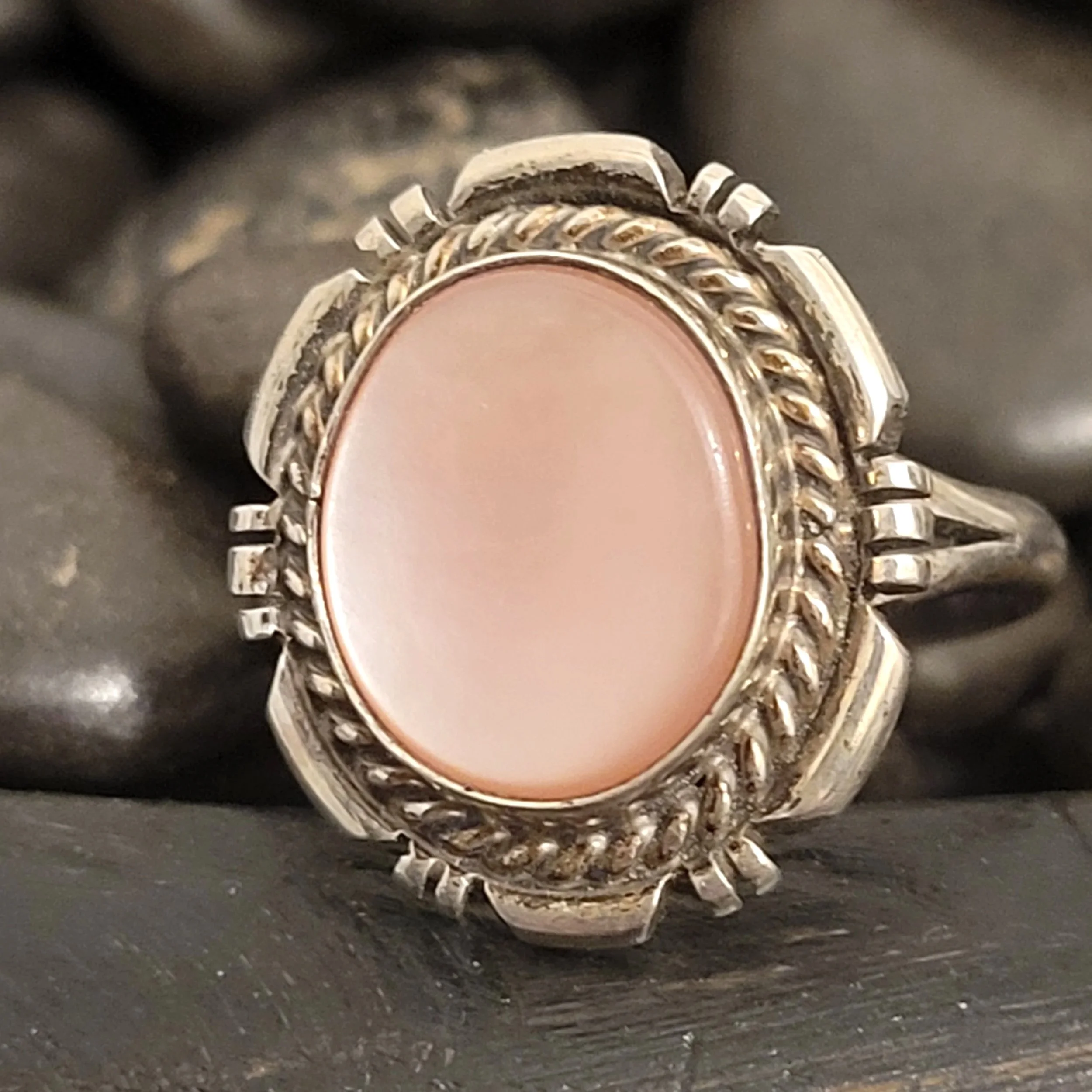 Sterling Silver Vintage Mother of Pearl Ring