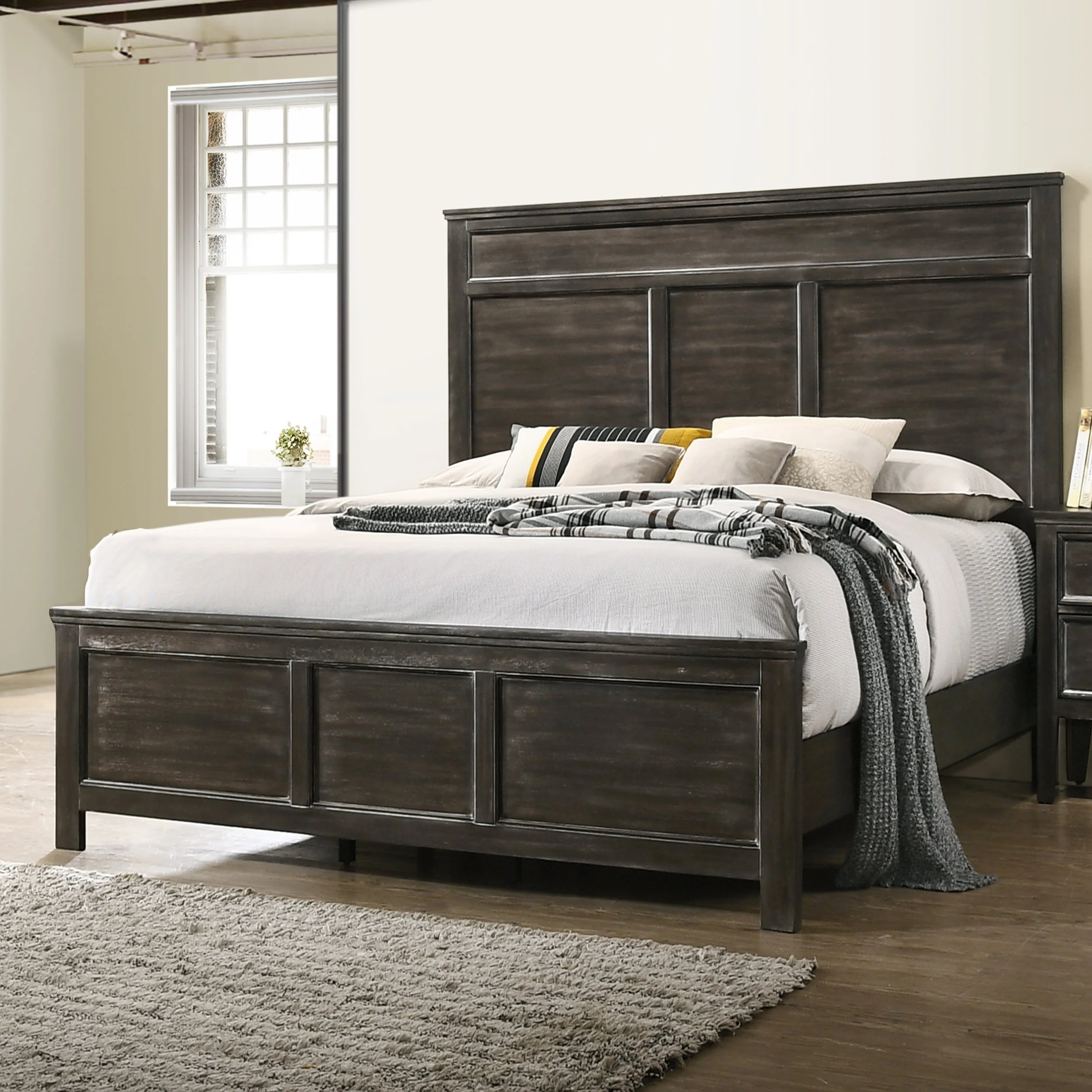Andover Nutmeg Bed