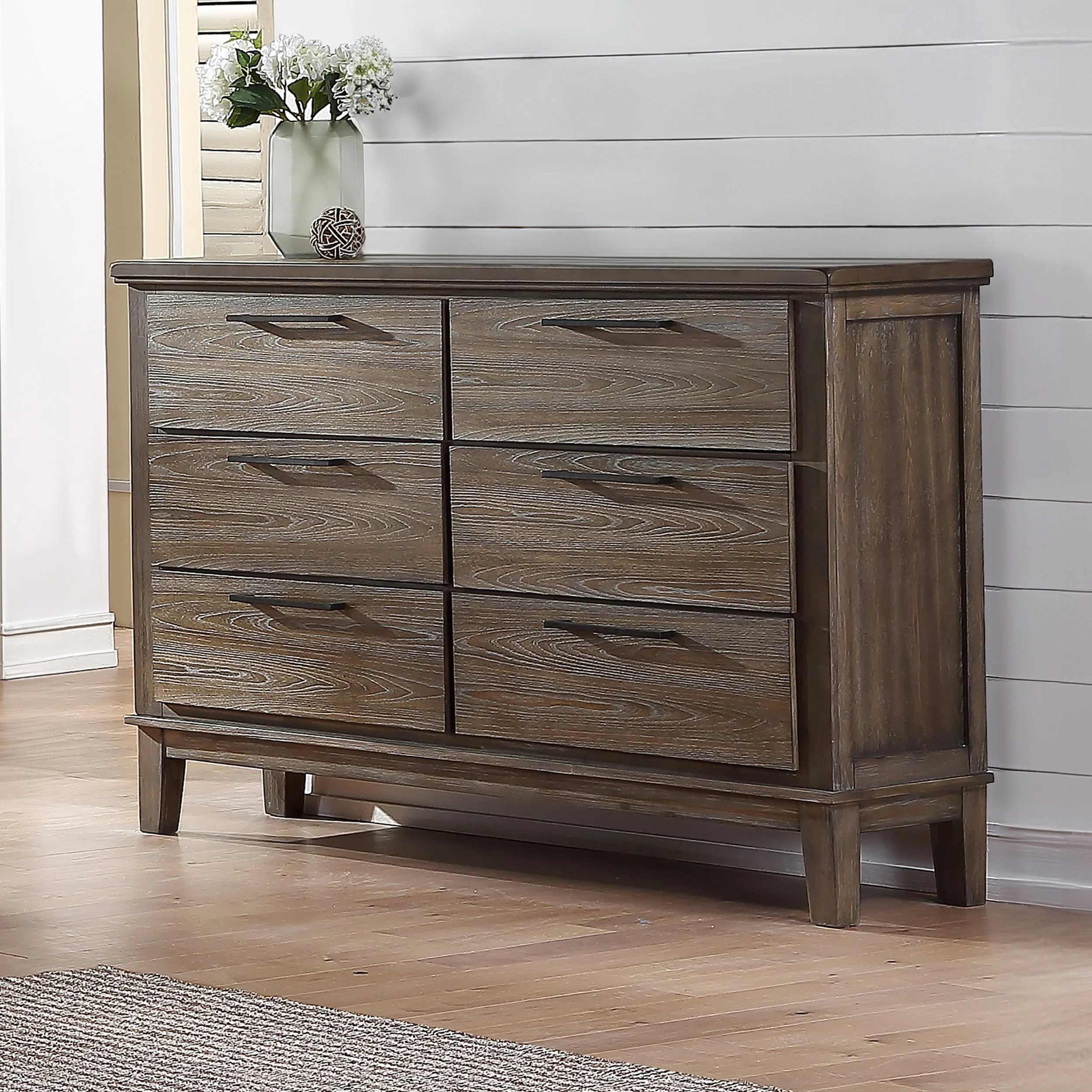 Cagney Dresser
