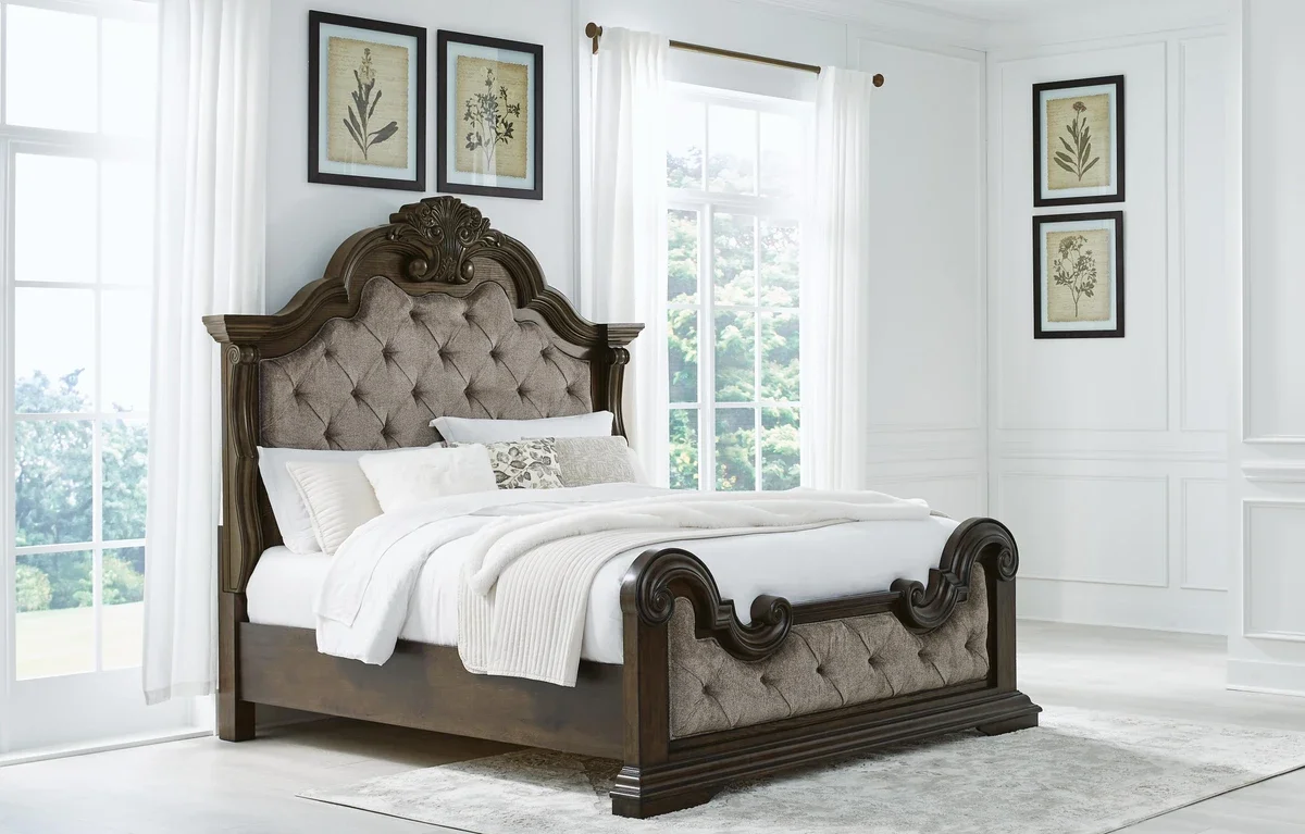 Maylee Bed