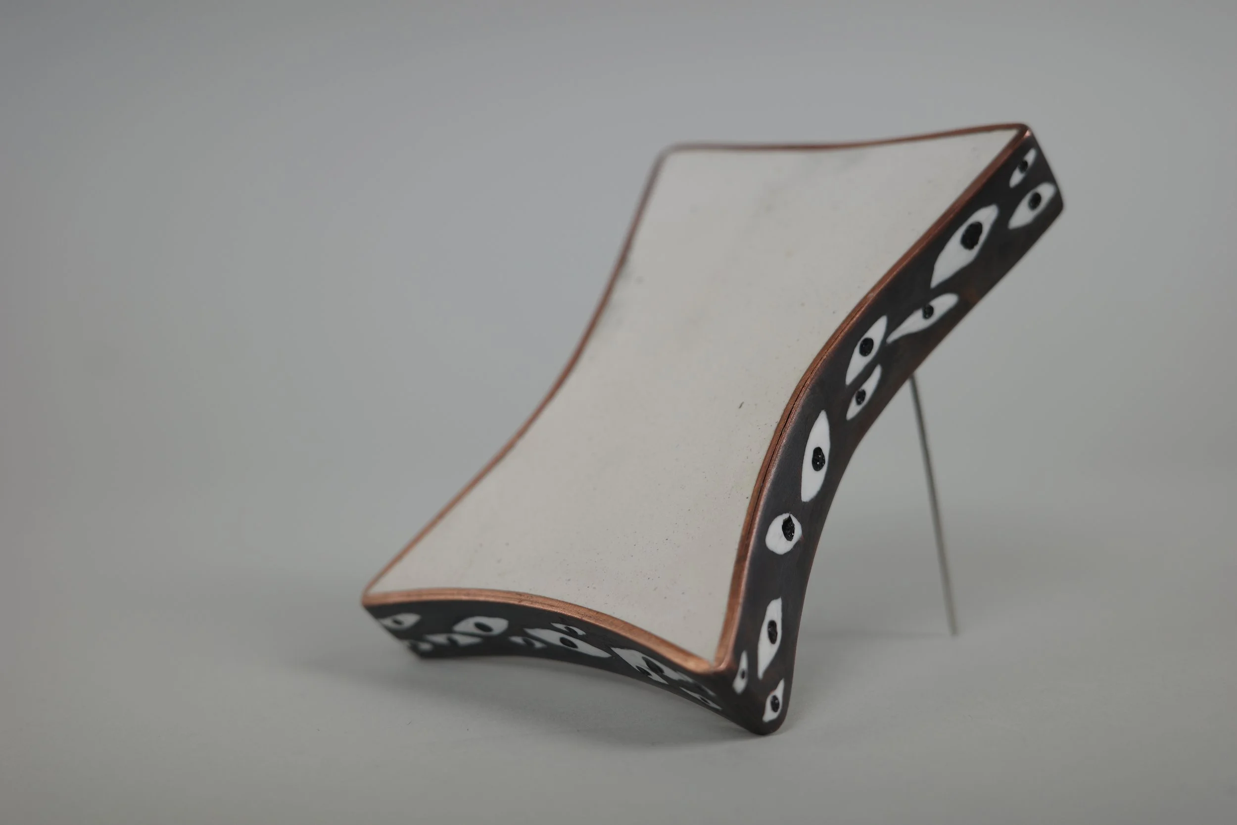 Eye on the Sides; concrete, copper, enamel, Chinese lacquer, stainless steel.