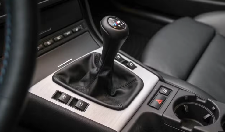 Manual vs. SMG E46 M3: Which One Is Worth More?