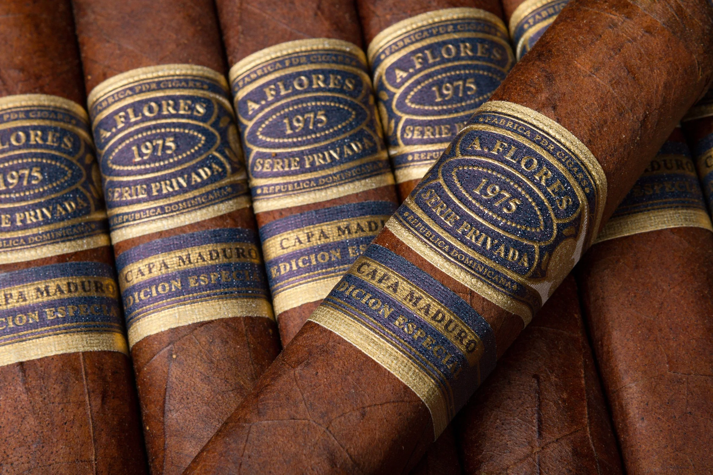 wp2191778-cigars-wallpapers.jpg