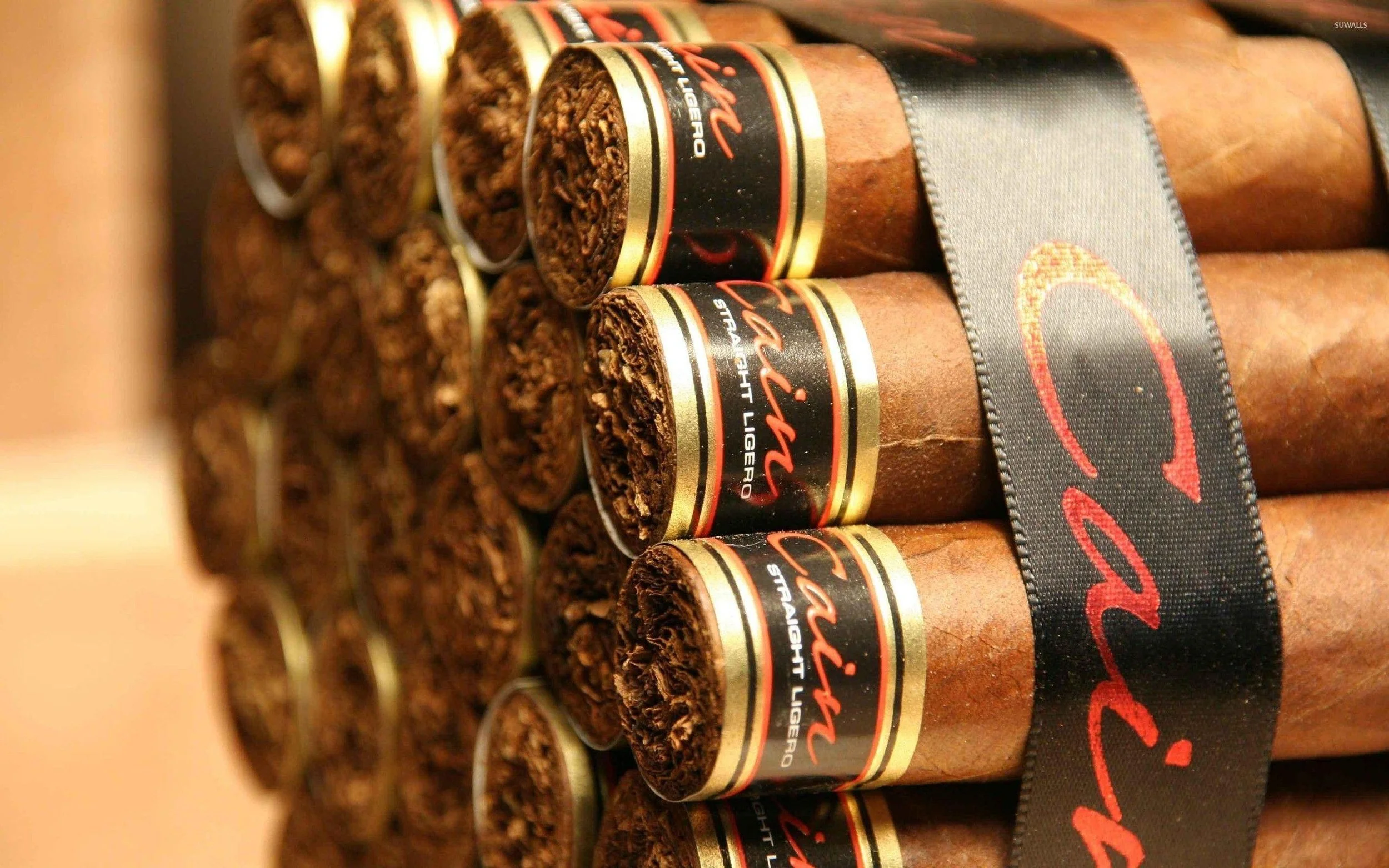 wp2191776-cigars-wallpapers (1).jpg