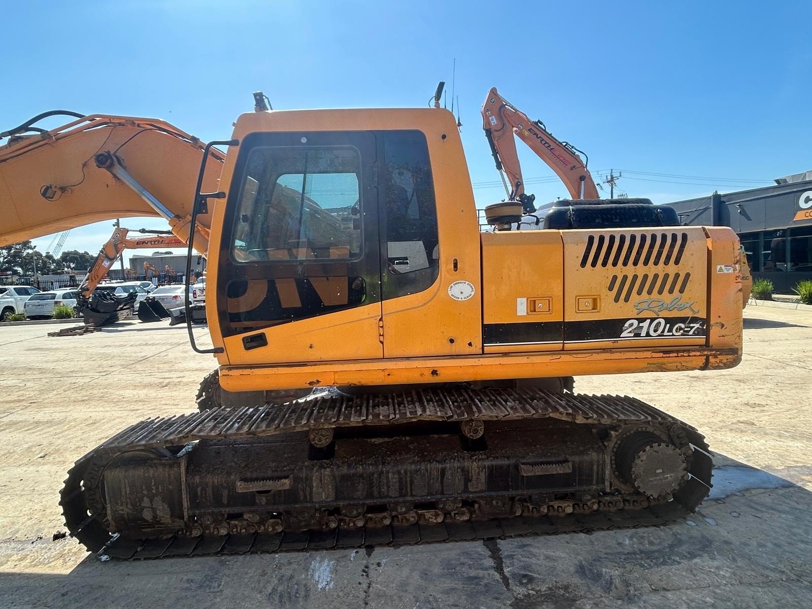 2008 Hyundai 210LC-7 Excavator 12.jpg