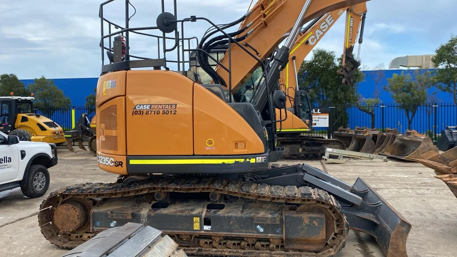 2023 CASE CX235 - 750046923 5.jpg