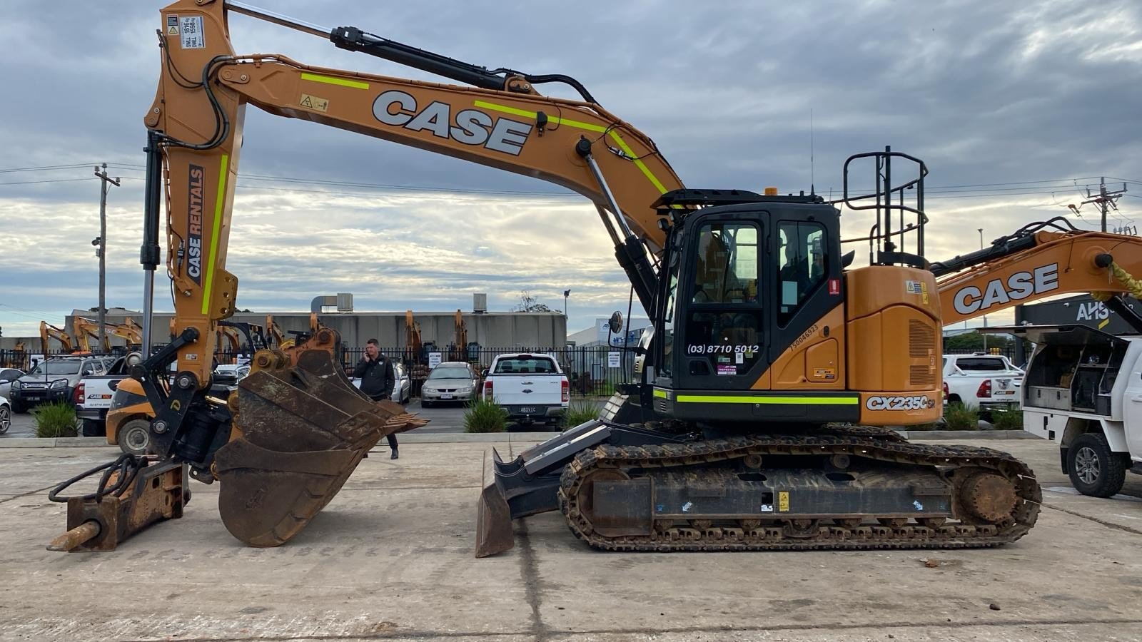 2023 CASE CX235 - 750046923 3.jpg